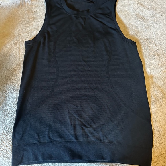 Lululemon swift tech tank - Picture 2 of 2